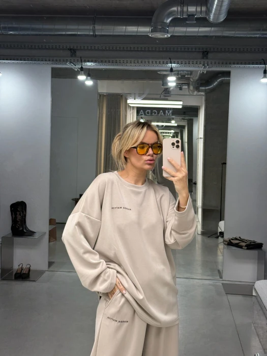 JETLAG LONGSLEEVE BEIGE