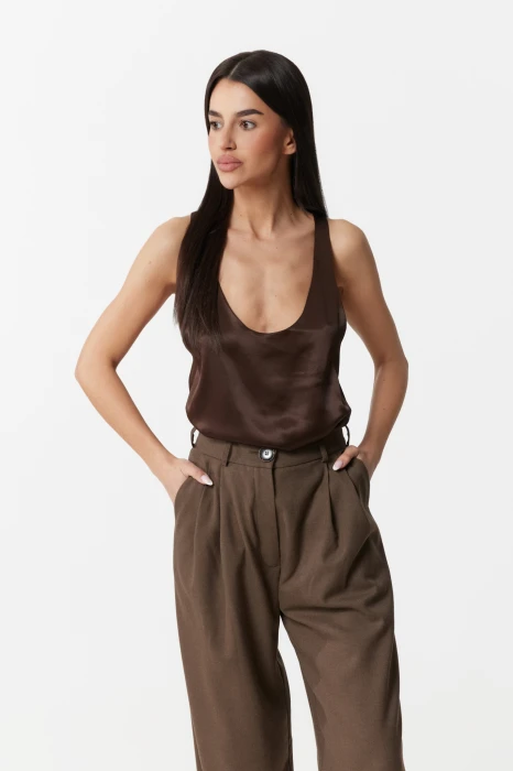 MEGAN TOP