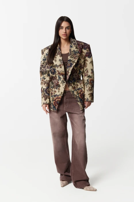 BROWN LOOSE JEANS